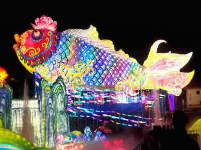自贡灯会“走出去”一盏彩灯耀世界