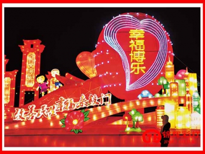 “建党100年、辉煌百年”大型灯会在博乐市举行